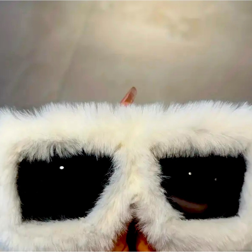 Over sized goggle Faux Fur Glasses